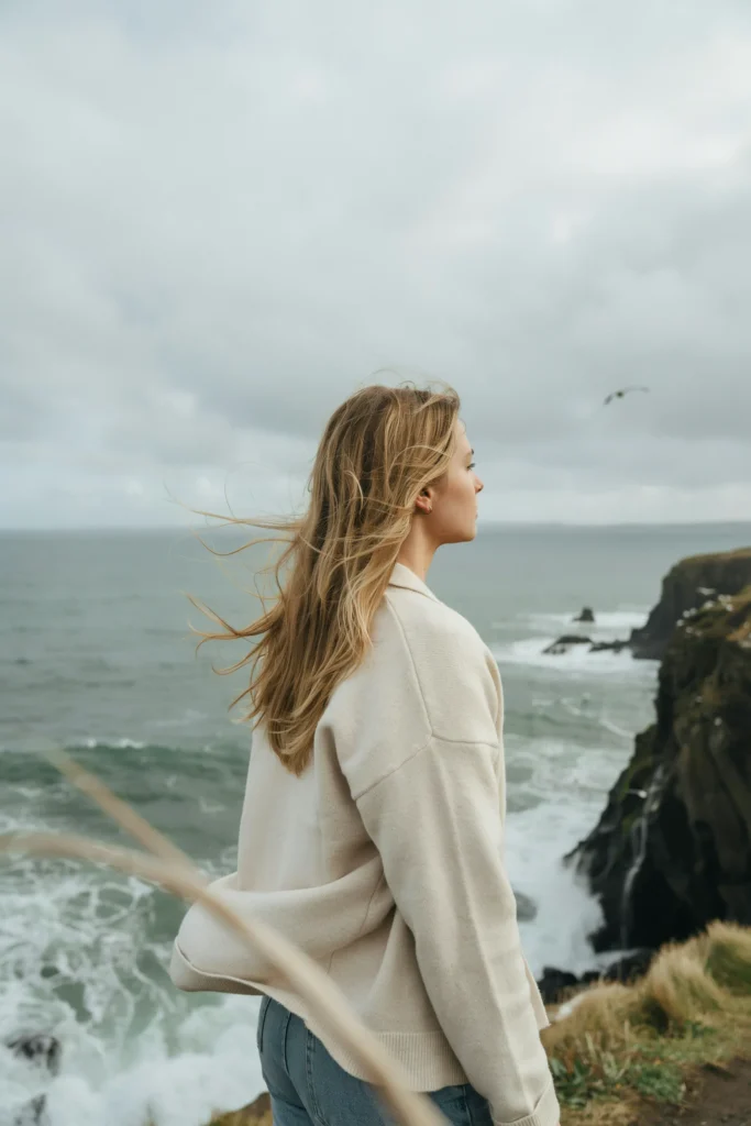 Beachy Layered Waves