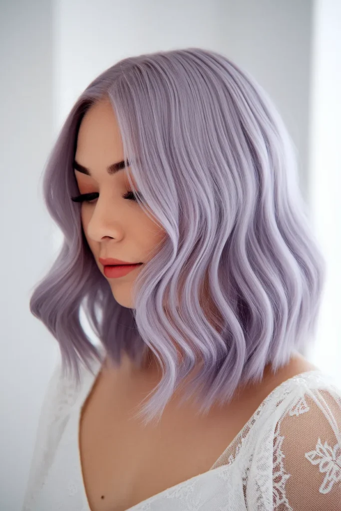  Soft Lavender Peekaboo Look